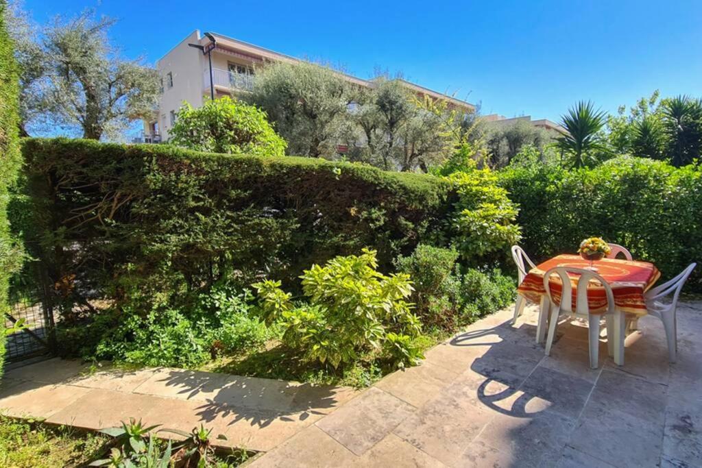 Casalionelantibes 70 Sqm Apartment With Garden And Parking מראה חיצוני תמונה